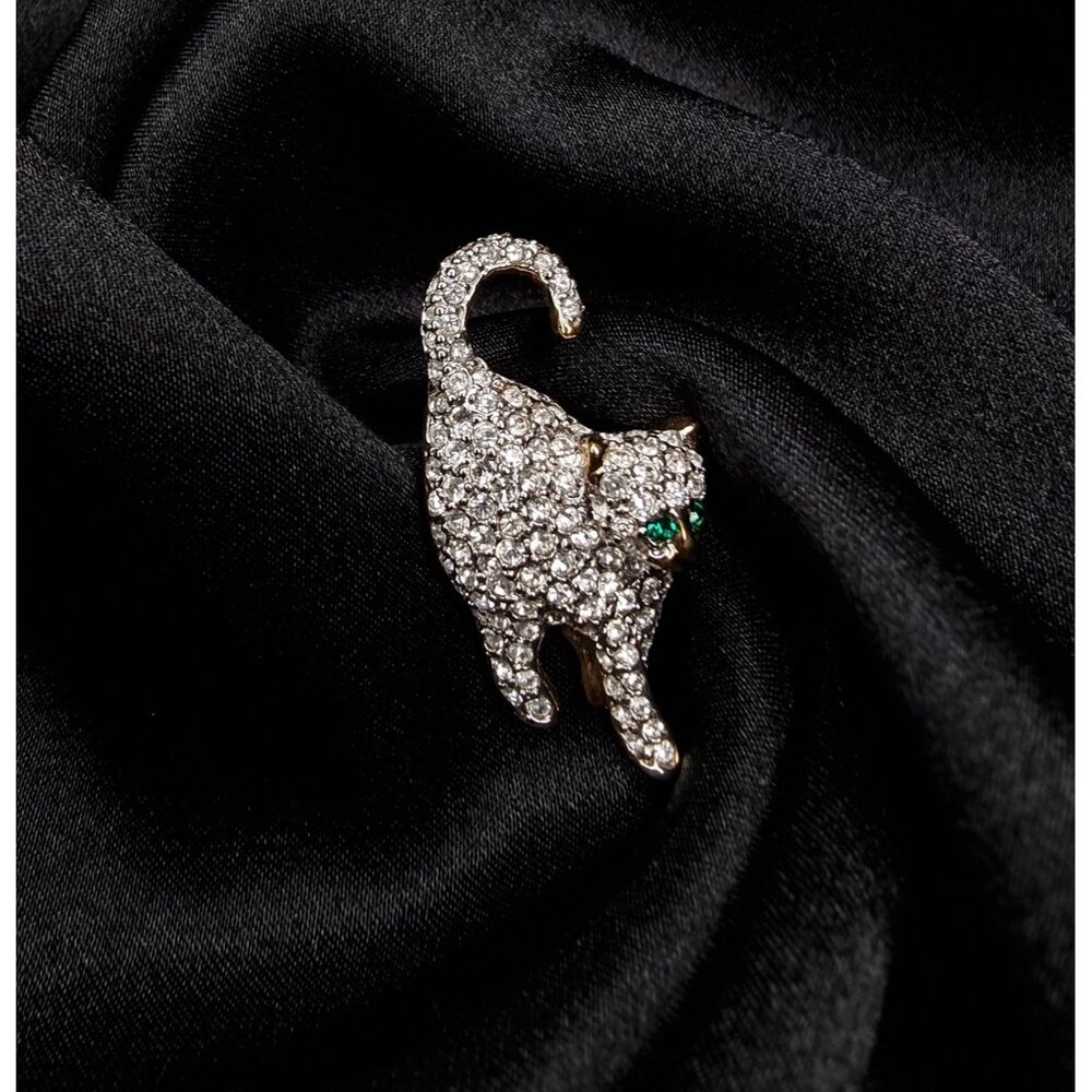 Vintage 1990s Cat Brooch With Rhinestones & Emerald Green Eyes